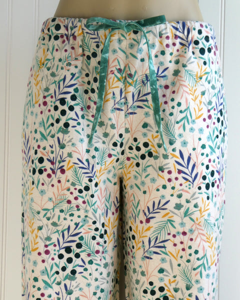 Women's Green Floral Pajama Pants with Pockets
