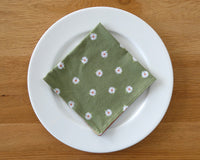 Daisy and Stripe Napkin Set