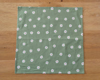 Daisy and Stripe Napkin Set