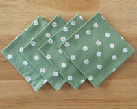 Daisy and Stripe Napkin Set