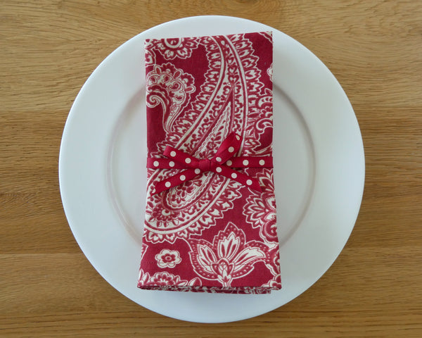 Red Paisley Napkin Set